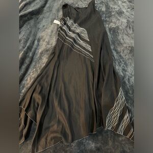 NWT Neiman Marcus, beautiful design women’s sleeveless dress